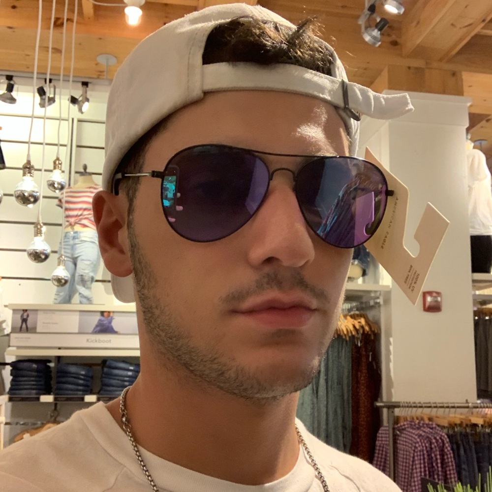 Meet your Posher, Peter